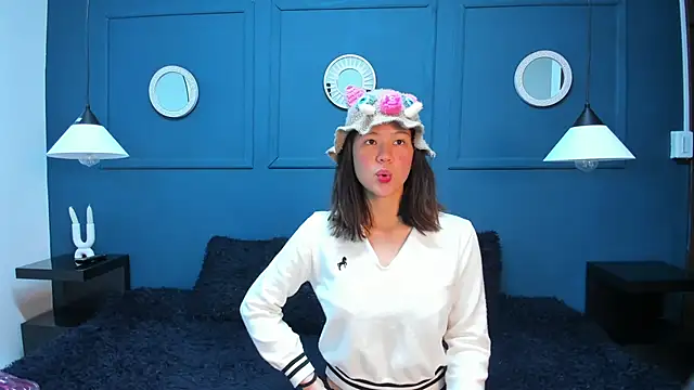 Skyy bloom online show from 02/19/26, 11:39