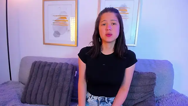 Skyy bloom online show from 03/20/26, 12:43