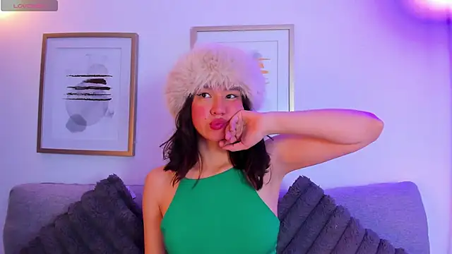 Skyy bloom online show from 04/02/26, 12:03