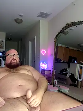 BigBearforCuddles online show from 04/21/26, 11:40