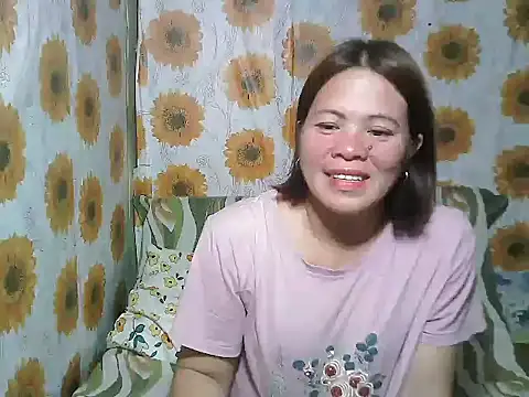 Smilinglovely online show from 03/26/26, 10:43