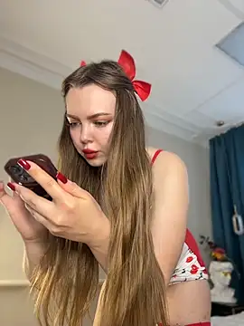 Snapshot of SinCityDoll chatting on 05/24/26, 05:23 SinCityDoll online show from 05/24/26, 05:23