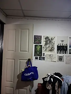 A Good Witch online show from 04/12/26, 01:05