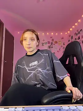 Davne  online show from 02/28/26, 09:27