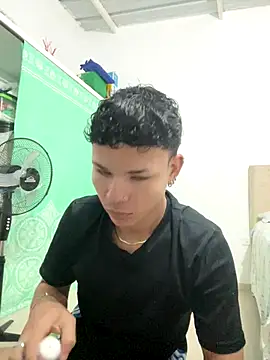 Snapshot of secret_justin7 chatting on 12/05/25, 11:08 secret justin7 online show from 12/05/25, 11:08