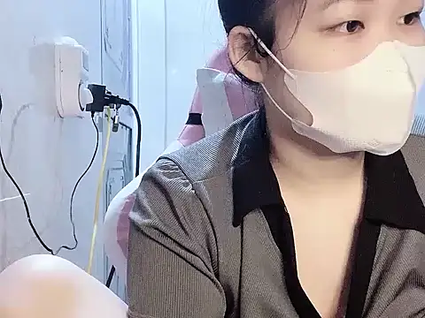 Miu8386 online show from 12/05/25, 02:03