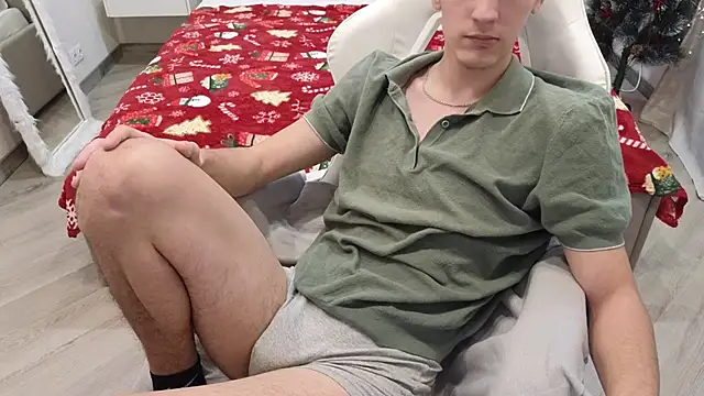 MoonlinSkinn online show from 12/16/25, 08:08