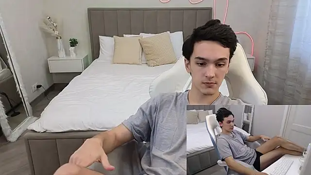 MoonlinSkinn online show from 01/16/26, 08:07