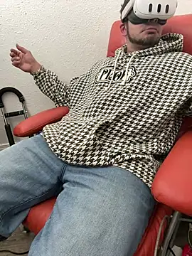 2addictivelyhorny online show from 02/22/26, 07:08