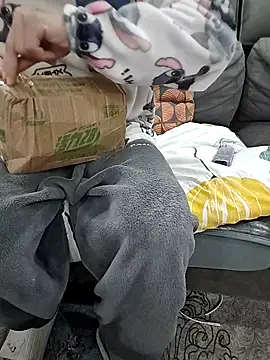 micai fengbei online show from 02/01/26, 10:58