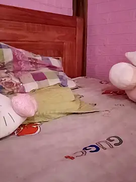 Lily-ross22 online show from 04/07/26, 05:41