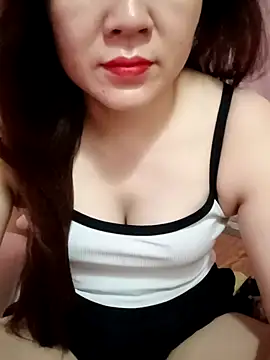 Lily-ross22 online show from 07/18/26, 03:16