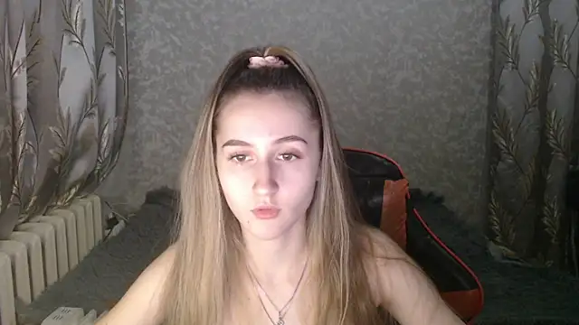 Ave Costly online show from 12/14/25, 02:55