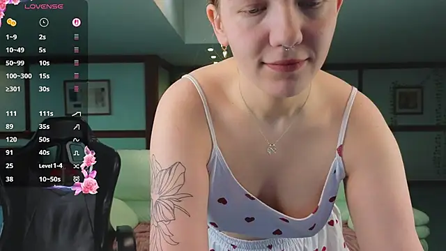 KiraRustle online show from 03/04/26, 02:17