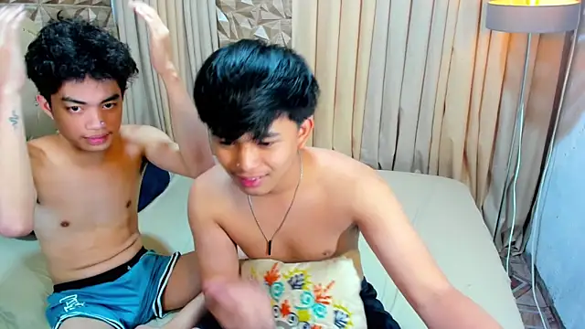 xsianhotcocxx online show from 04/18/26, 04:55