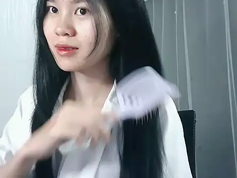 Nunaa18 online show from 12/04/25, 03:21