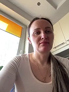 Snapshot of TomilaSi chatting on 02/28/26, 11:11 TomilaSi online show from 02/28/26, 11:11