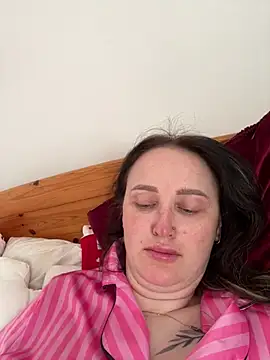 Snapshot of TomilaSi chatting on 03/02/26, 10:11 TomilaSi online show from 03/02/26, 10:11