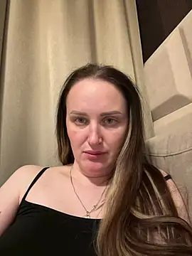 TomilaSi online show from 04/18/26, 08:09