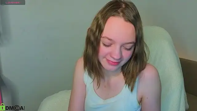 Olivia Riesz online show from 03/07/26, 12:07