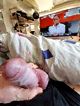 Snapshot of Mangeur44_ chatting on 07/08/26, 08:08 Mangeur44 online show from 07/08/26, 08:08