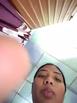 aarti03fb online show from 04/06/26, 06:14