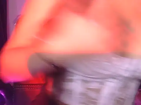 cute mahira online show from 03/08/26, 04:11