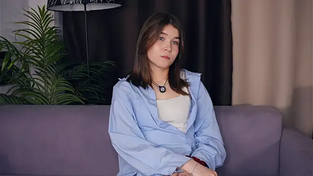 ZulaRattan online show from 11/27/25, 05:09