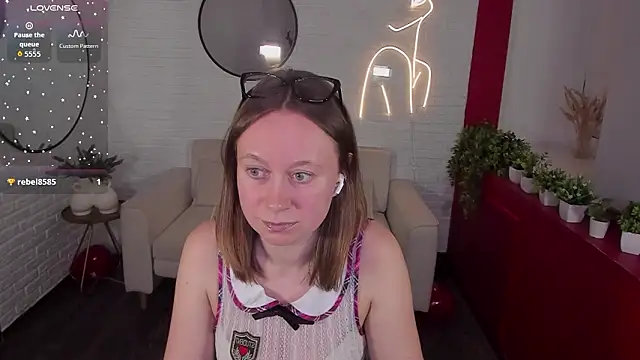 Brooke lover online show from 03/06/26, 09:11