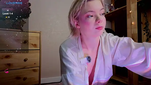 Me1inMonro online show from 12/19/25, 05:36