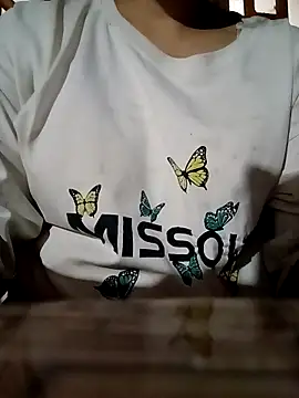 NariShow online show from 12/16/25, 12:04