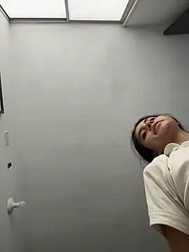 Miia moonn online show from 01/09/26, 12:19