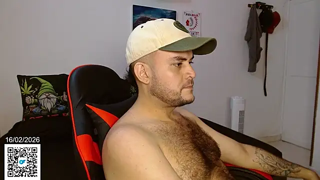 Snapshot of holegape chatting on 02/16/26, 01:51 holegape online show from 02/16/26, 01:51