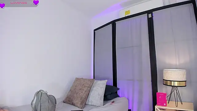 niicole steele  online show from 01/17/26, 08:01