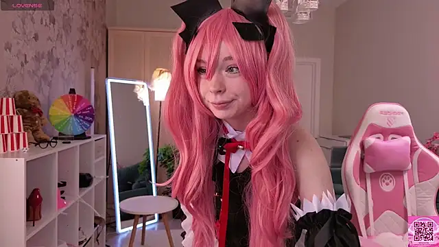 eva aria online show from 05/28/26, 03:59