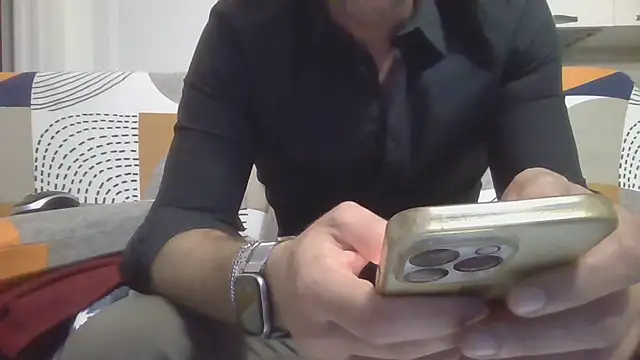 Eroshotlicker online show from 12/01/25, 11:10