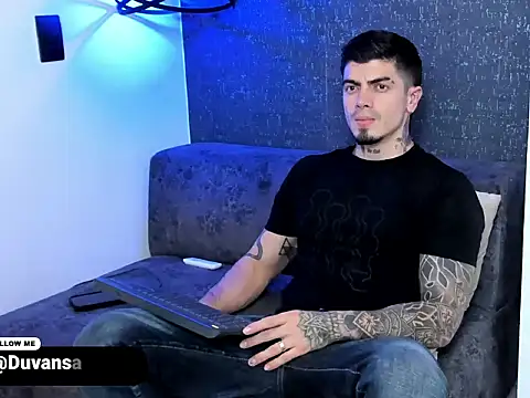  mrcock   online show from 04/12/26, 06:40