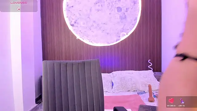 IvannaVolk  online show from 02/12/26, 05:02