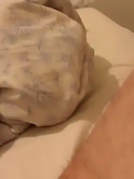 poeperke2830 online show from 11/29/25, 12:24