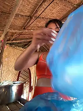 Juliet official pro online show from 04/15/26, 11:16