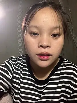 Lisa-sexyy online show from 04/23/26, 04:03