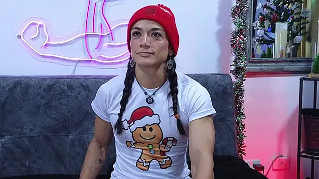 MightyLaura1 online show from 12/22/25, 11:13