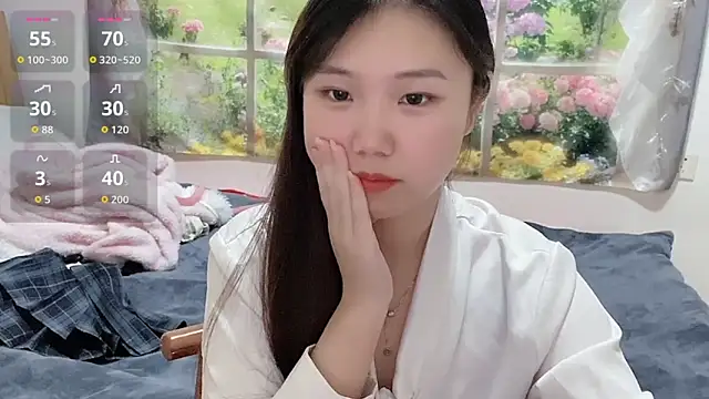 Poppy13 online show from 12/04/25, 02:04