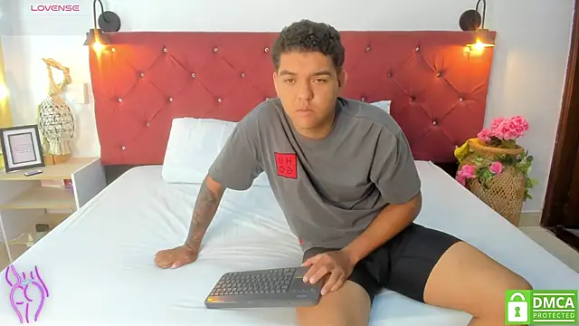  bonnyandclyde online show from 01/19/26, 12:42