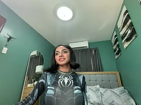Snapshot of ms_candice19 chatting on 06/19/26, 01:54 ms candice19 online show from 06/19/26, 01:54