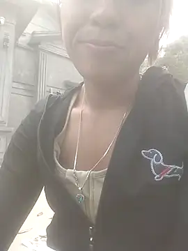 tieutam122 online show from 12/03/25, 07:38