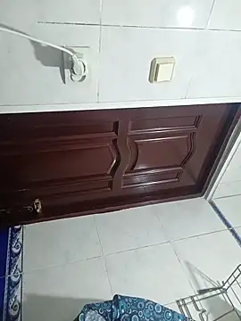 Chik03 online show from 12/14/25, 10:03