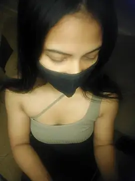 marianbaby online show from 11/27/25, 04:42