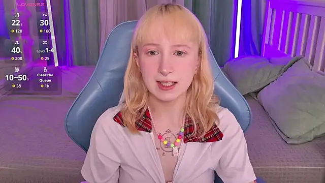 Snapshot of _Babyface_ chatting on 06/17/26, 01:12 Babyface online show from 06/17/26, 01:12