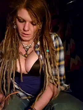 Snapshot of Horny_hippie chatting on 01/23/25, 11:36 Horny hippie online show from 01/23/25, 11:36